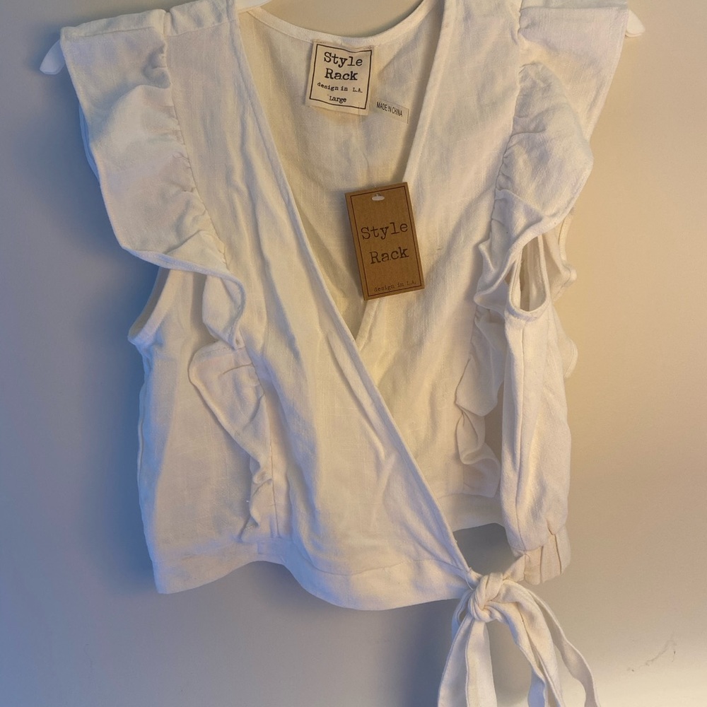 NWT ivory ruffled crop top